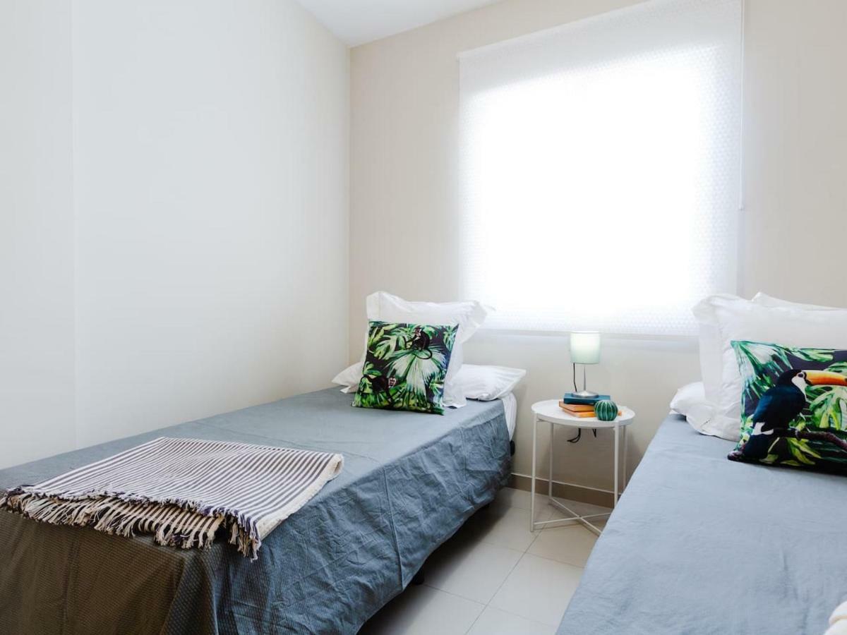 La Marina II, luminoso apartamento junto a la playa Torre de Benagalbon Exterior foto